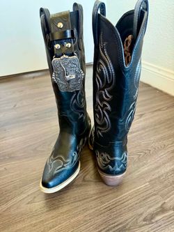 BOTAS NUEVAS DE MUJER  SIZE 20