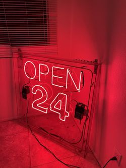 Neón Open 24 Sign