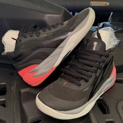 Size 3Y Puma LaMelo Ball MB.02 Flare