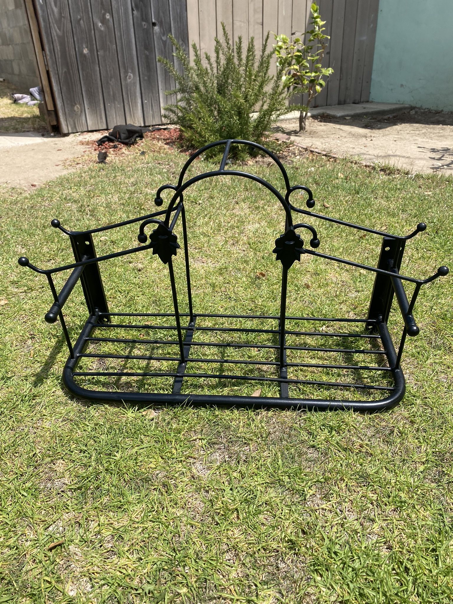 Plant Holder 
