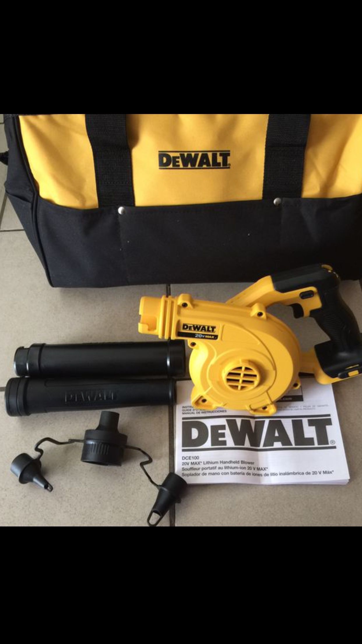 Dewalt lithium Handheld Blower 20v. $100 Tool Only 🔥means no battery no charger 🔥 Pick up in the city of Van Nuys