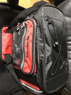 Snap on cooler/ lunchbox