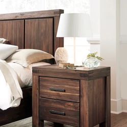 Perfect night Stand - meadow