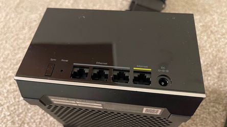 Nighthawk Tri-band Mesh WiFi 6 System