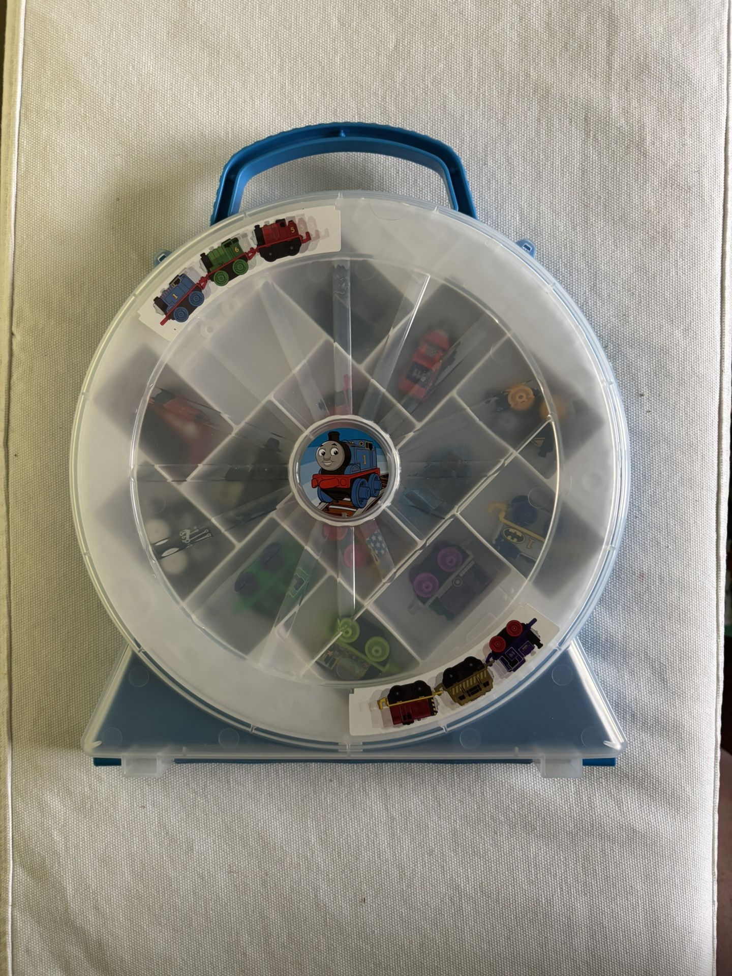Mini Thomas the Train Mini Carry Case w/13 mini trains