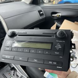 Reproductor Original De Corolla 2009