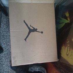 Air Jordan, Black And Red, Size 7 