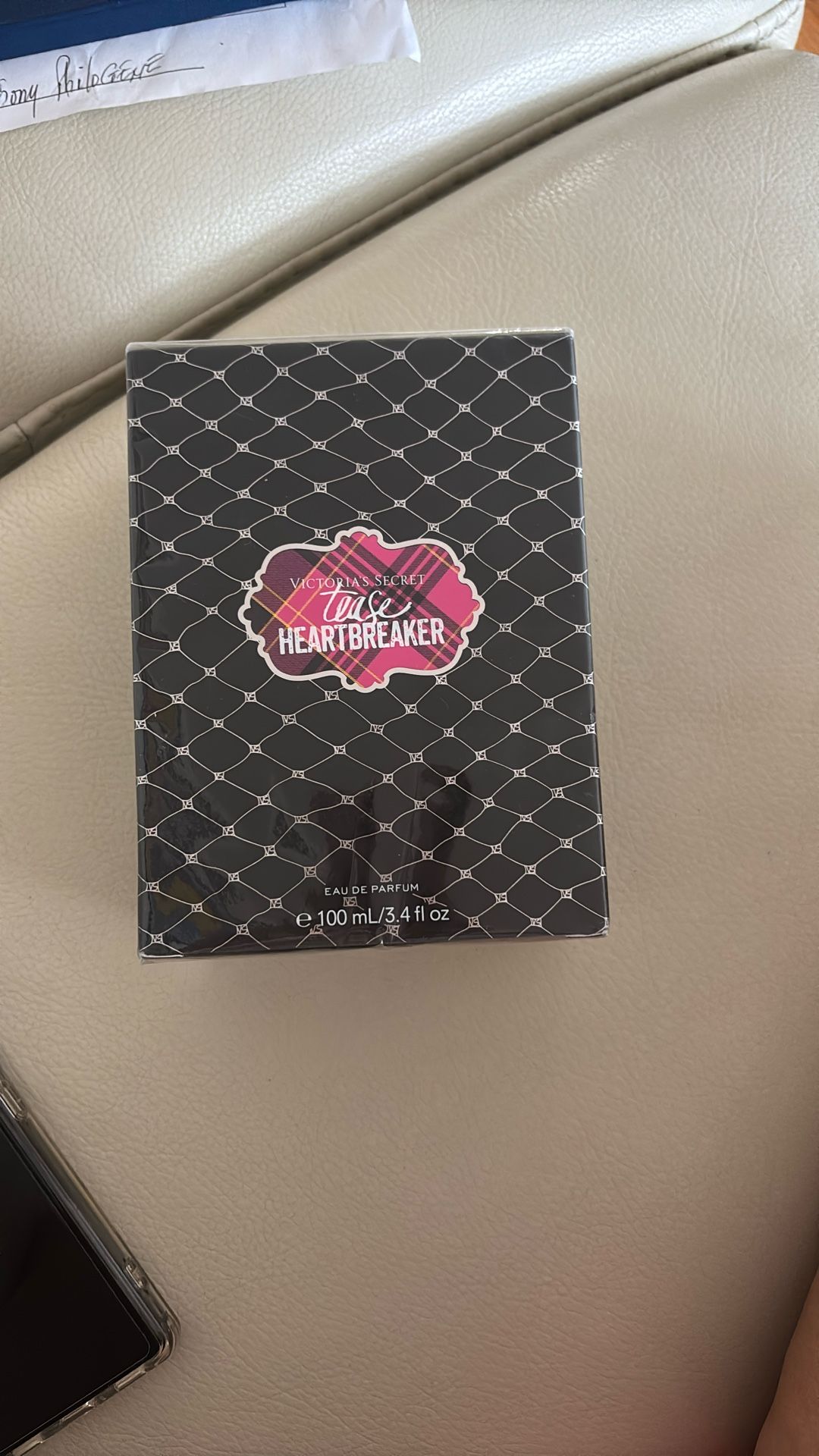 Perfume Tease HEARTBREAKER 