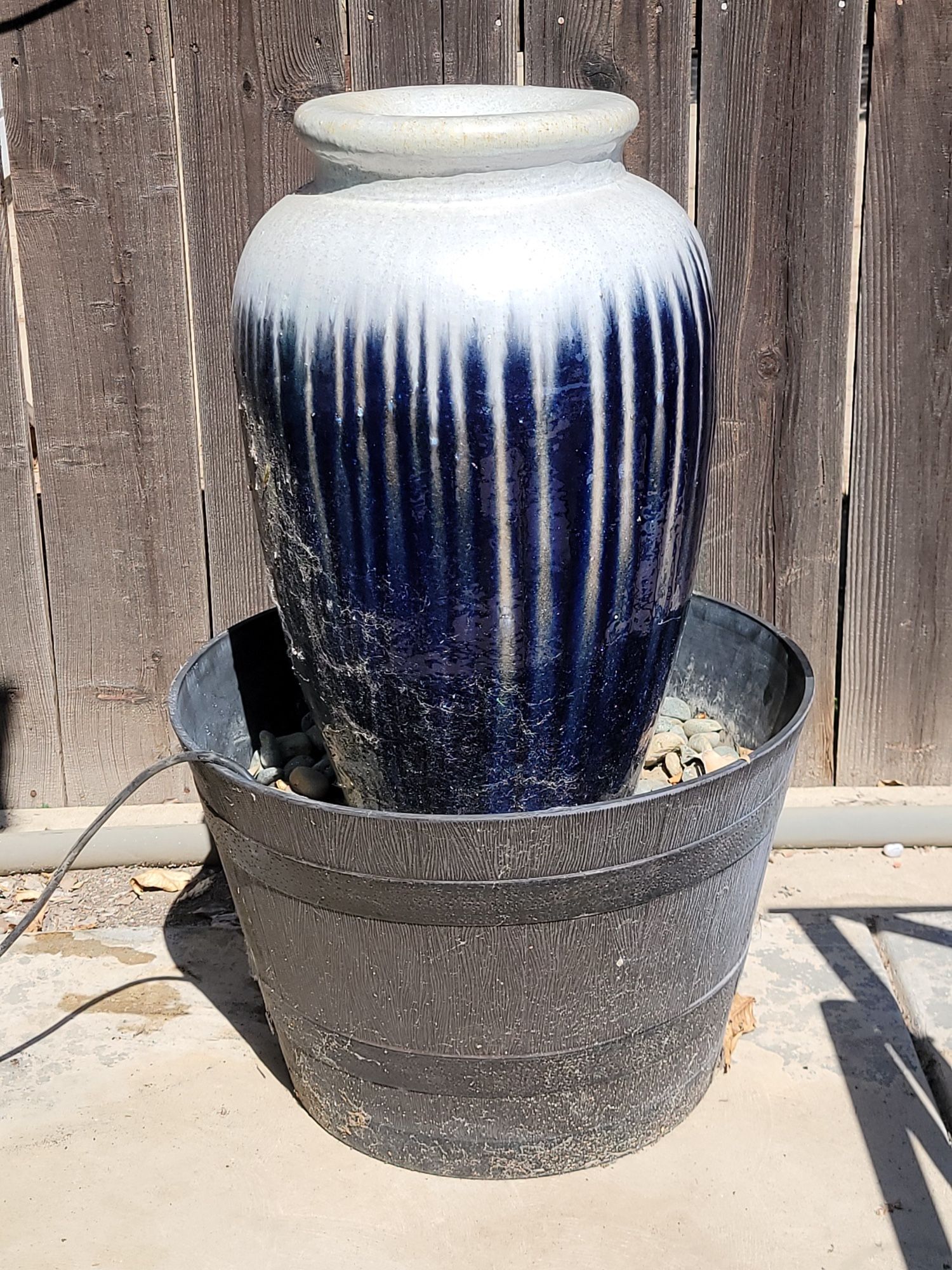 Large 34” Outdoor Fountain – Pottery Vase Style