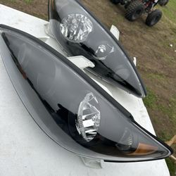 05-06 Toyota Camry Headlights New