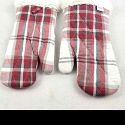 UGG Redwood Sequoia Plaid Sherpa Lined Kitchen Oven Mitts Set of 2