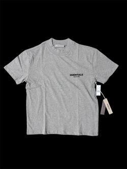 Essentials Tshirt & Short