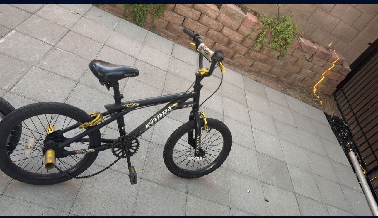 20” BMX Freestyle Bike with Pegs – Black/Yellow, Coaster Brake, Ready to Ride