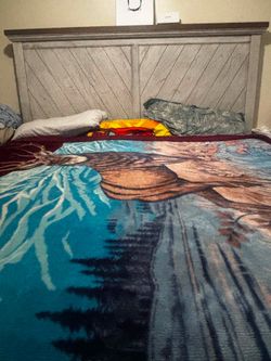 King bed frame with box spring