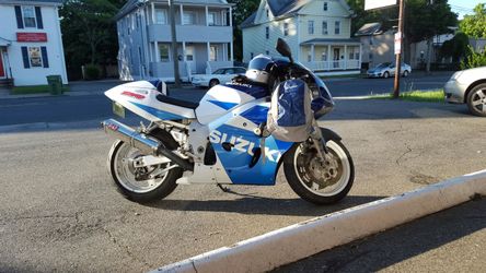 1998 gsxr 600