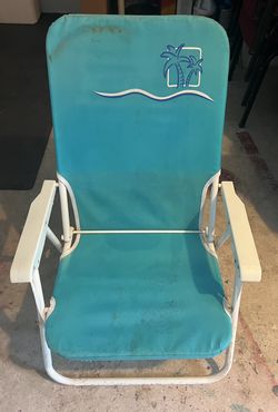 Blue Nylon Metal Frame Folding Beach Chair 