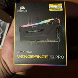 CORSAIR - VENGEANCE RGB PRO 32GB (2x16GB) DDR4 3600MHz