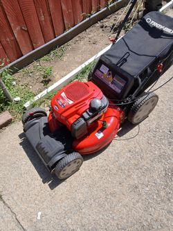 Troy bilt _ lawn mower