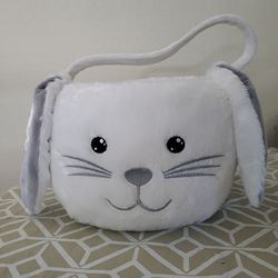 Build-A-Bear White Fuzzy Easter Egg Basket Egg hunt bucket Spring Extra Soft!