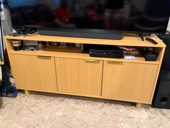 TV stand