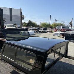 Jeep Gladiator Camper Shell