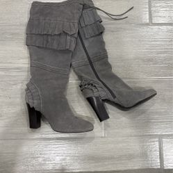  HIGH BOOTS $15