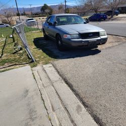 2011 Ford Gran Victoria 