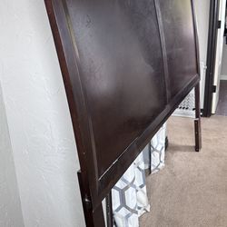 King bed frame w/ metal frame
