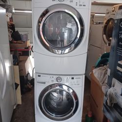 Maytag Stackable Washer And Gas Dryer 