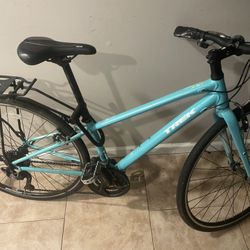Trek 7.3 Commuter 5’6-10 New City Commuter