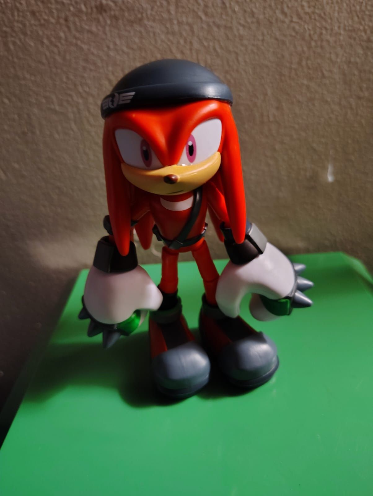 Knuckles Action Figure (Sonic)
