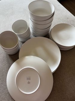 Pottery Barn | Mason Stoneware Dinnerware Set - 28 pieces