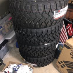 35x13.50r26