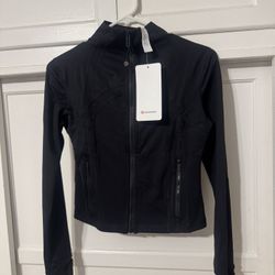 Lululemon Define Cropped Jacket