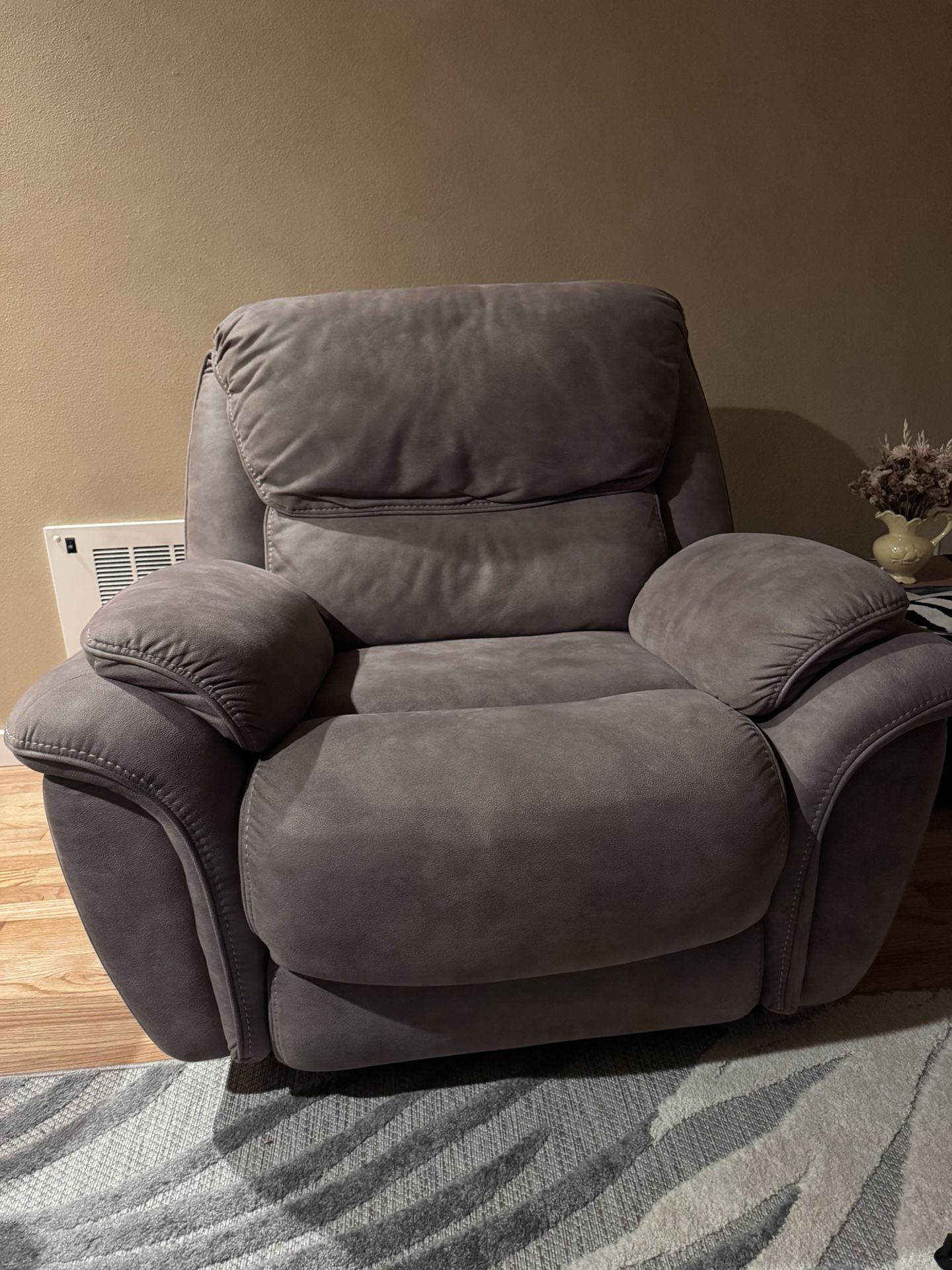 Plush Glider Recliner Chair