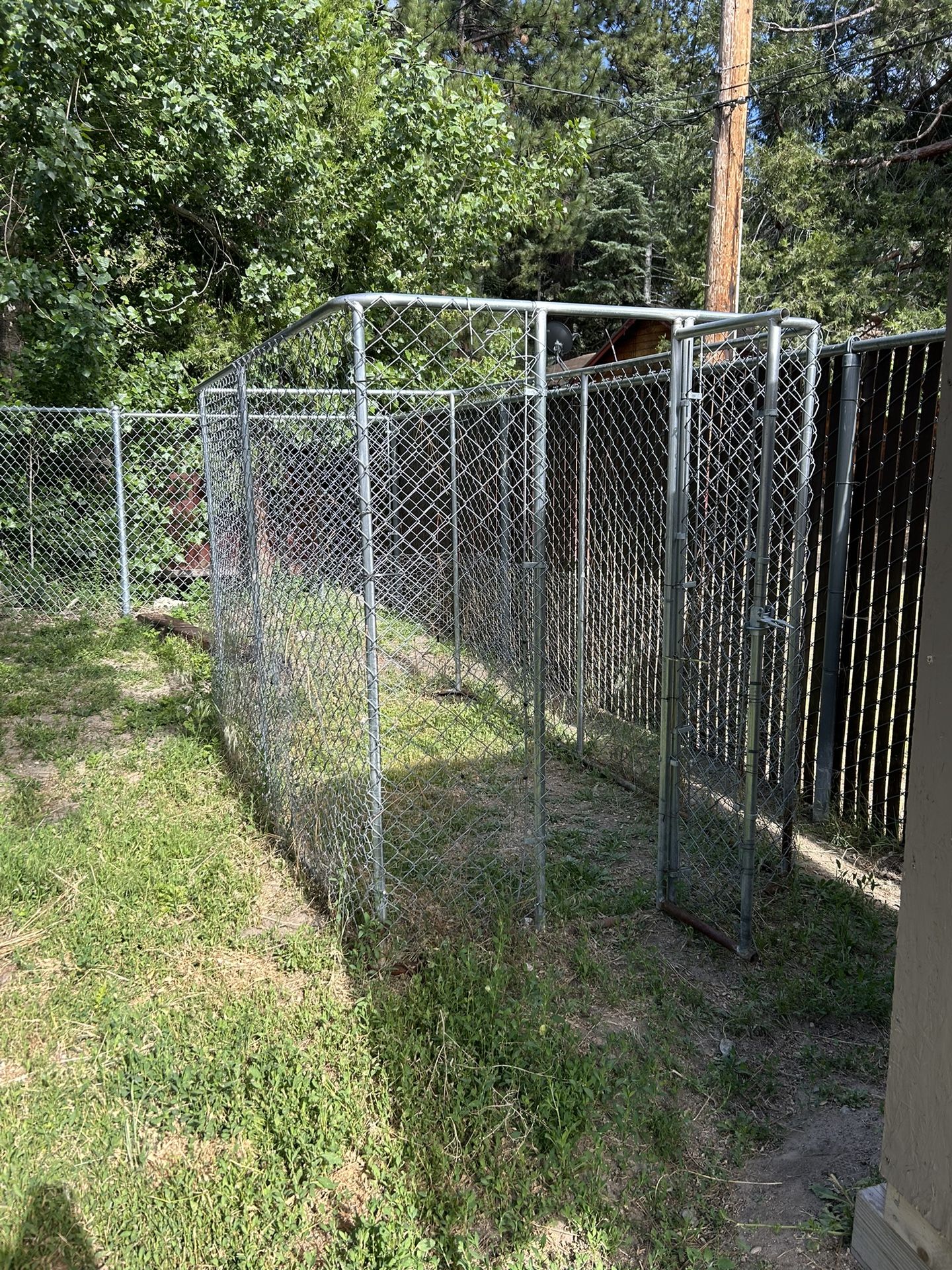 Chain Link Dog Kennel