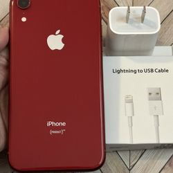 IPhone XR (64gb) Red UNLOCKED