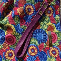 Wristlets / Crossbody Bags 