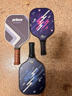 3  pickleball paddles not used