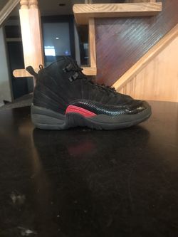 Jordan black rush pink 12s size 5y