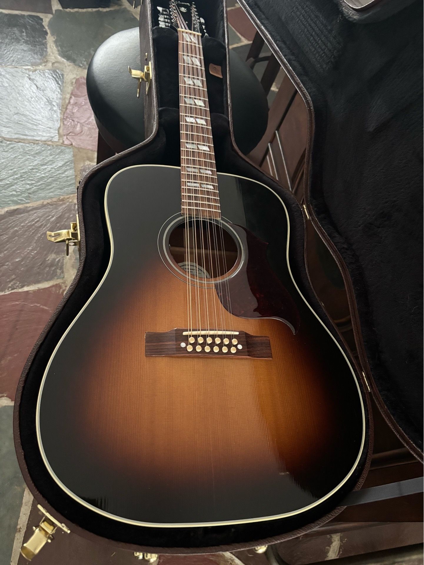 2019 Gibson 12 string Hummingbird pro w/HSC