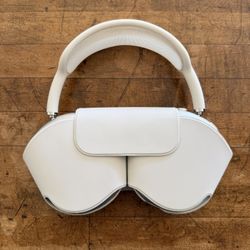 Apple AirPods Max 2025 (w/ USB-C)