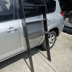 Bathroom Shelf Leaning 