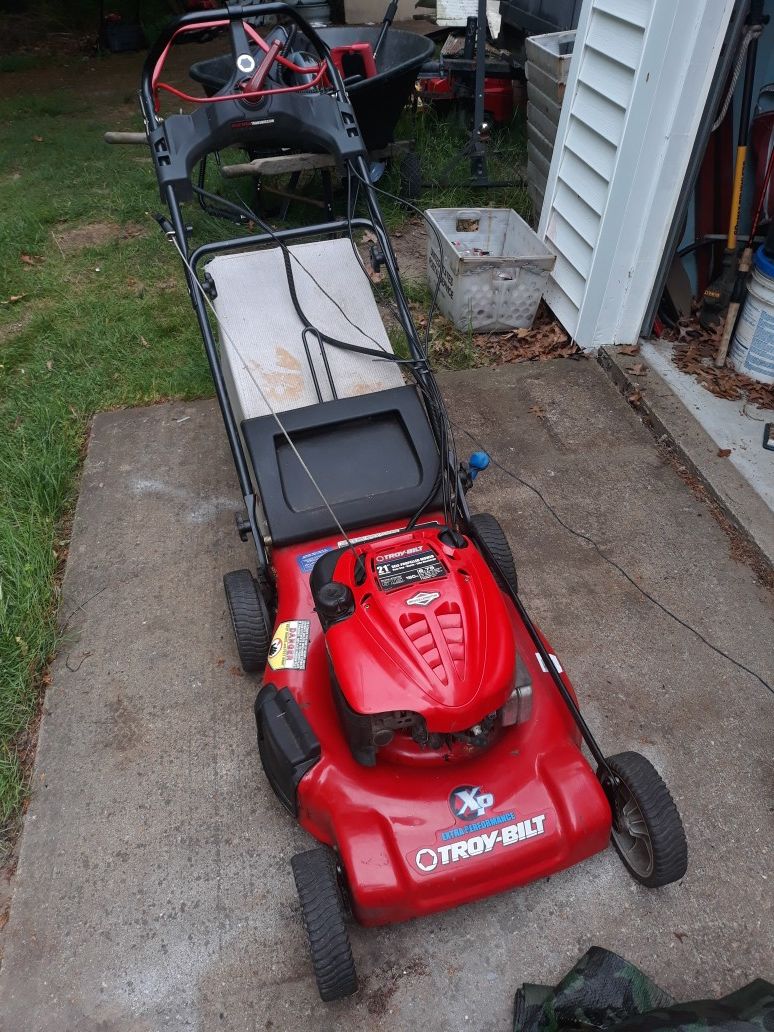 Troy-Bilt