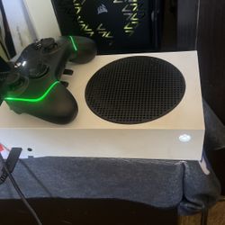Xbox Series S  $130 (Can Include Controller For Extra $60) obo