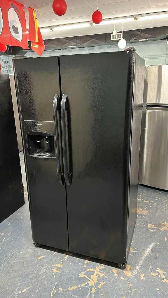 Frigidaire FIRST COME Refrigerator Fridge Ask for Delivery!