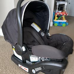 Graco Snugride 35 Lite Car Seat