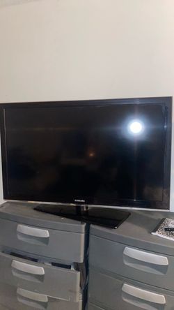 Samsung Flat Screen TV