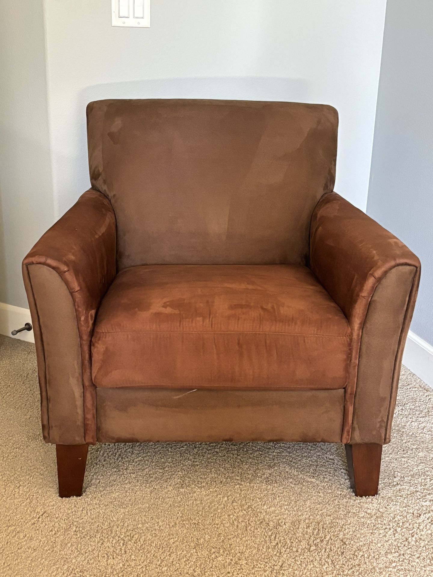 Oversized suede Accent Chair