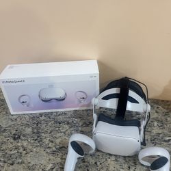 Meta Quest 2 With Battery Pack & Adjustable Head Strap